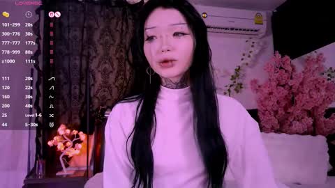 Snapshot of lein_bone chatting on 14, 11, 2025 Lein online show from 14, 11, 2025