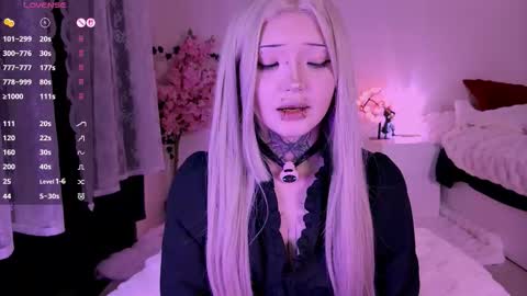 Snapshot of lein_bone chatting on 19, 2, 2026 Lein online show from 19, 2, 2026