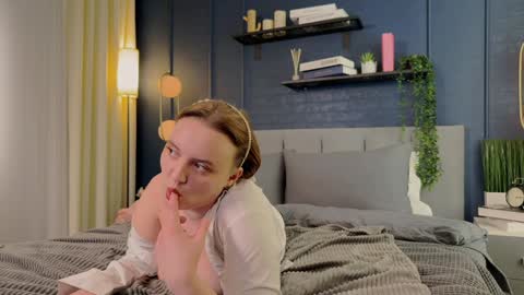 Lela online show from 9, 1, 2025