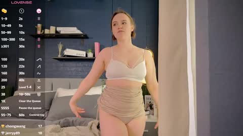 Lela online show from 12, 2, 2025