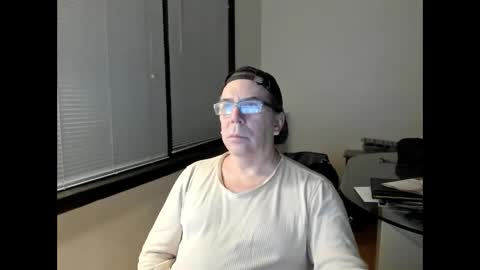 Snapshot of leland_allen chatting on 30, 12, 2024 Leland Allen online show from 30, 12, 2024