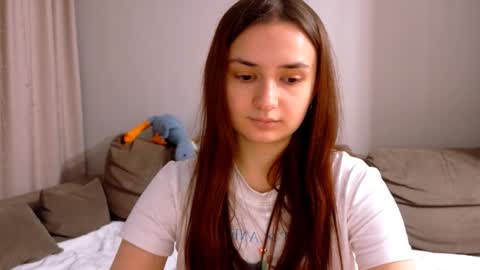 Snapshot of lelia_vibe chatting on 17, 12, 2025 Lelia online show from 17, 12, 2025