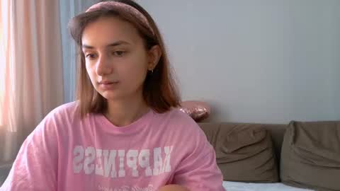 Snapshot of lelia_vibe chatting on 9, 7, 2026 Lelia online show from 9, 7, 2026