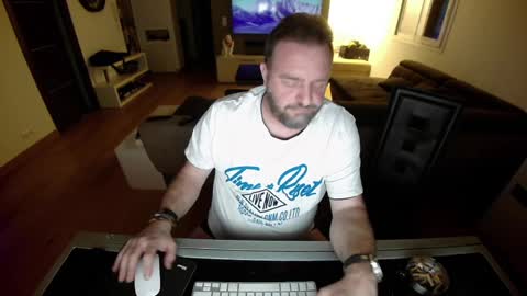 Snapshot of lemouth006 chatting on 1, 1, 2025 Ange online show from 1, 1, 2025