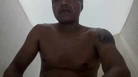 Snapshot of len0n_ chatting on 15, 9, 2025 Lenon online show from 15, 9, 2025