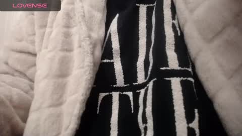 Snapshot of lenagolden chatting on 3, 1, 2025 lenagolden online show from 3, 1, 2025