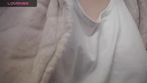 Snapshot of lenagolden chatting on 8, 1, 2025 lenagolden online show from 8, 1, 2025