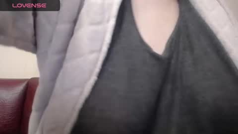 Snapshot of lenagolden chatting on 29, 1, 2025 lenagolden online show from 29, 1, 2025