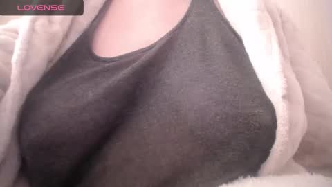 Snapshot of lenagolden chatting on 12, 2, 2025 lenagolden online show from 12, 2, 2025