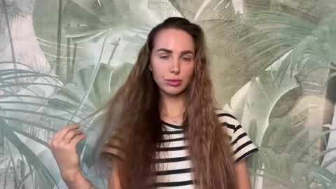 lenahug online show from 11, 9, 2025