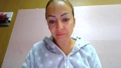 Snapshot of lenalana2 chatting on 13, 9, 2025 lenalana2 online show from 13, 9, 2025