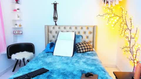 Lena  online show from 23, 9, 2025