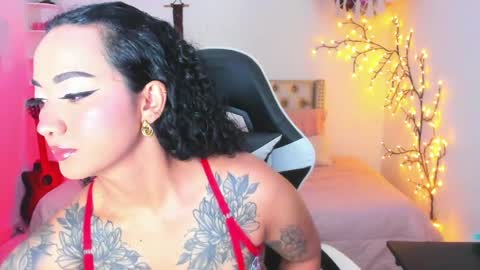 Lena  online show from 18, 5, 2026