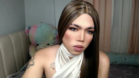 lena online show from 25, 2, 2025