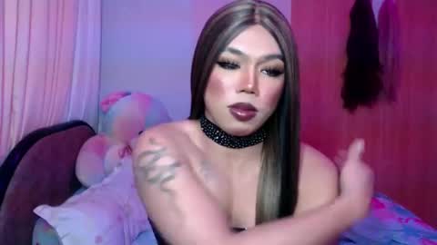 lena online show from 21, 12, 2025