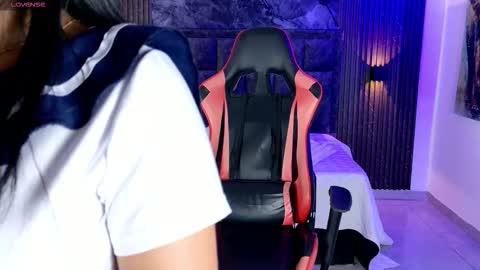 lenna_s online show from 25, 11, 2025