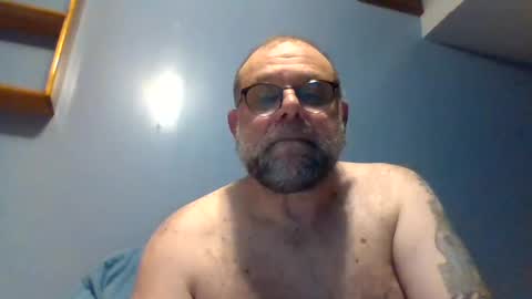 Snapshot of leo71313 chatting on 20, 10, 2025 leo71313 online show from 20, 10, 2025