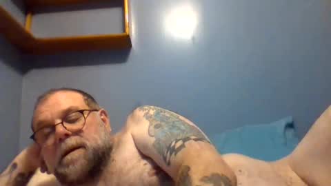 Snapshot of leo71313 chatting on 1, 11, 2025 leo71313 online show from 1, 11, 2025