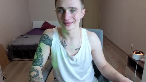 Snapshot of leo__miller chatting on 13, 4, 2026 LEO online show from 13, 4, 2026