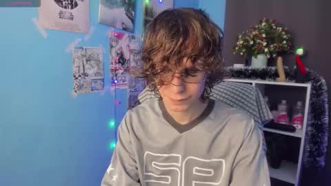 Snapshot of leo_bensyten chatting on 18, 12, 2025 Leo online show from 18, 12, 2025