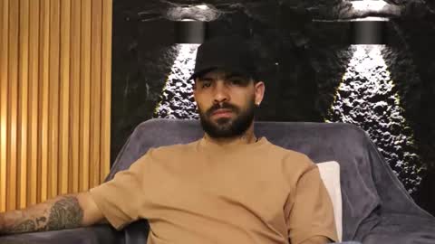 Leo  Diaz online show from 20, 2, 2026