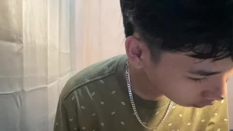 Snapshot of leo_hottiesexyasian chatting on 27, 10, 2025 Leo online show from 27, 10, 2025