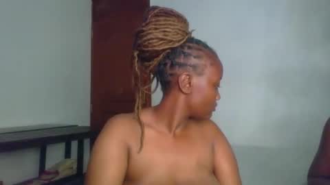 leo_kitty8 online show from 19, 3, 2026