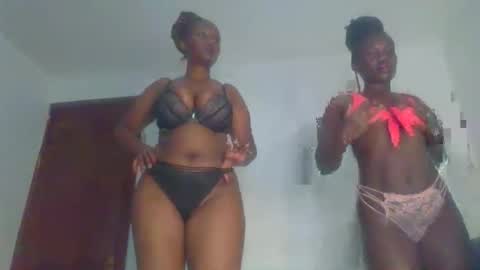 leo_kitty8 online show from 20, 3, 2026