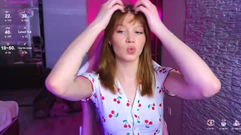 Snapshot of leo_kitty__ chatting on 23, 11, 2025 Eva online show from 23, 11, 2025