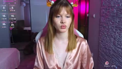 Snapshot of leo_kitty__ chatting on 19, 12, 2025 Eva online show from 19, 12, 2025