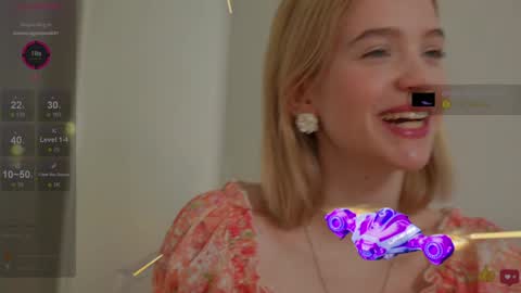 Snapshot of leo_lulu chatting on 24, 12, 2024 Ashly online show from 24, 12, 2024