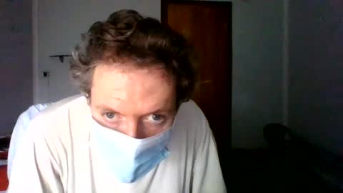 Snapshot of leo_one_uno chatting on 5, 8, 2026 leo_one_uno online show from 5, 8, 2026