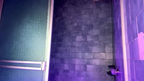 Leo online show from 7, 11, 2025