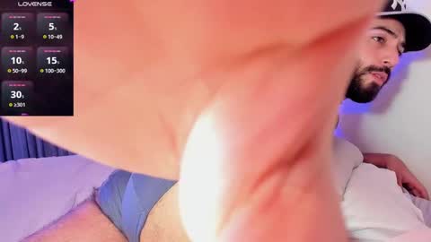 Snapshot of leo_thewolf chatting on 22, 10, 2025 Leonardo online show from 22, 10, 2025