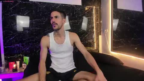 Snapshot of leo_vesper chatting on 21, 6, 2026 leo vesper online show from 21, 6, 2026