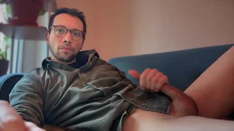Leo online show from 4, 2, 2025