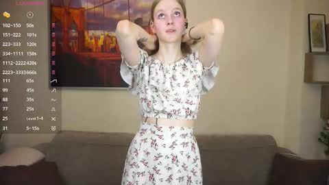 Snapshot of leolakorner chatting on 25, 2, 2026 Hello Im Roxy Im just starting my journey here so lets get acquainted online show from 25, 2, 2026