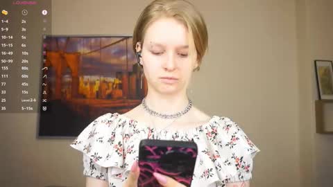 Snapshot of leolakorner chatting on 8, 3, 2026 Hello Im Roxy Im just starting my journey here so lets get acquainted online show from 8, 3, 2026