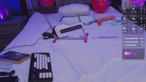 Snapshot of leomonnroe chatting on 28, 2, 2026 leomonnroe online show from 28, 2, 2026