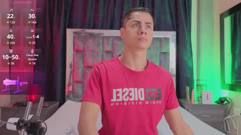 Snapshot of leomonnroe chatting on 22, 3, 2026 leomonnroe online show from 22, 3, 2026