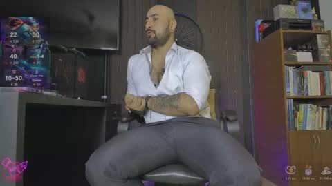 Snapshot of leon_1717 chatting on 29, 11, 2025 Leon online show from 29, 11, 2025