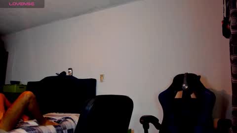 Leon Hart online show from 4, 10, 2025