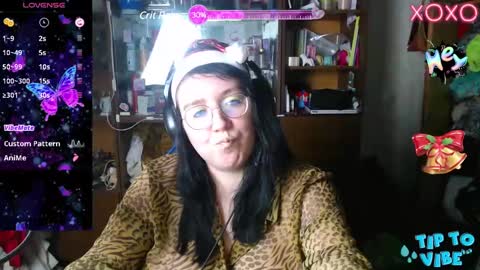 Leona Harrison online show from 22, 12, 2024