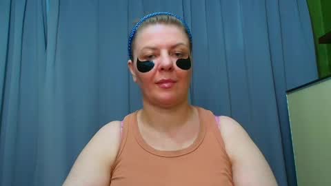 Leona tracie online show from 7, 5, 2026