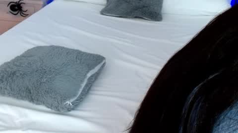 Snapshot of leonacutecam chatting on 7, 10, 2025 LUCY online show from 7, 10, 2025