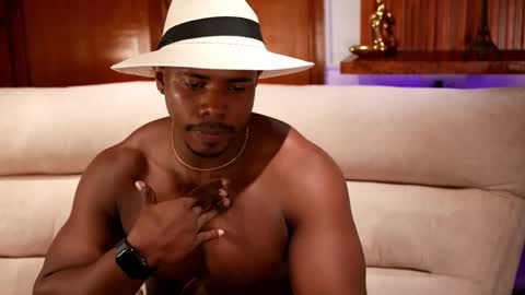 Leandro jones online show from 29, 9, 2025