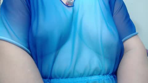 leonela   online show from 16, 5, 2026