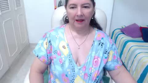 leonela   online show from 18, 5, 2026