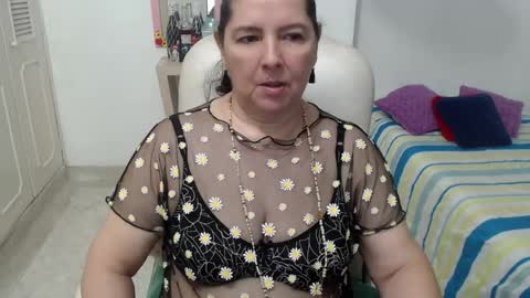 leonela   online show from 21, 5, 2026