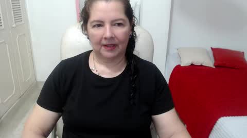 Snapshot of leonela_69 chatting on 2, 6, 2026 leonela online show from 2, 6, 2026